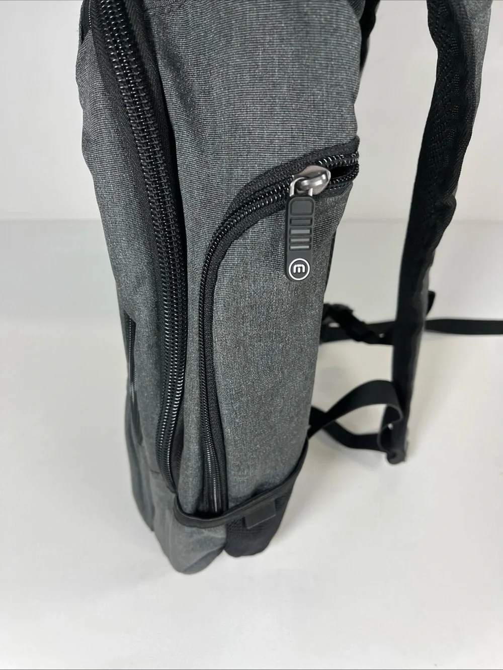 Travis Mathew 22L Approach Backpack 15